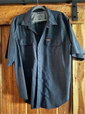 Orvis Men's Short-Sleeve Button-Down Shirt in Dark Navy Blue
